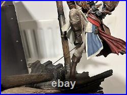 Assassins Creed 4 Black Flag Collectors Black Chest Edition + Statue Xbox 360