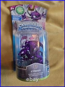 Skylanders 2012 Toy Fair New York Cynder Rare